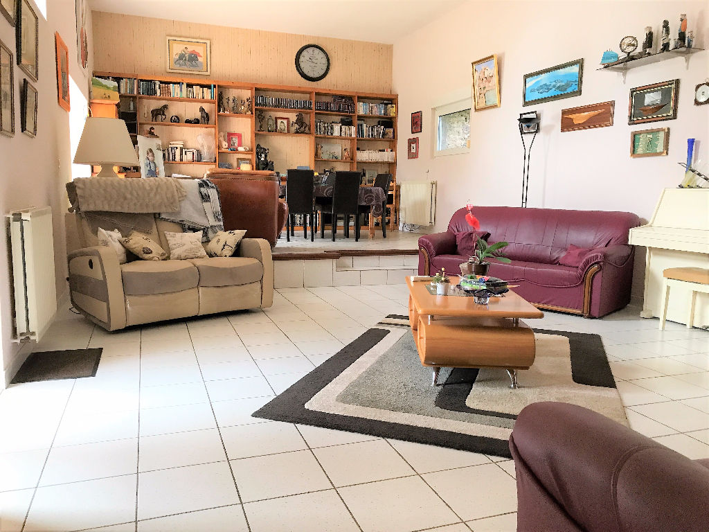 Maison T7 à Breal sous montfort