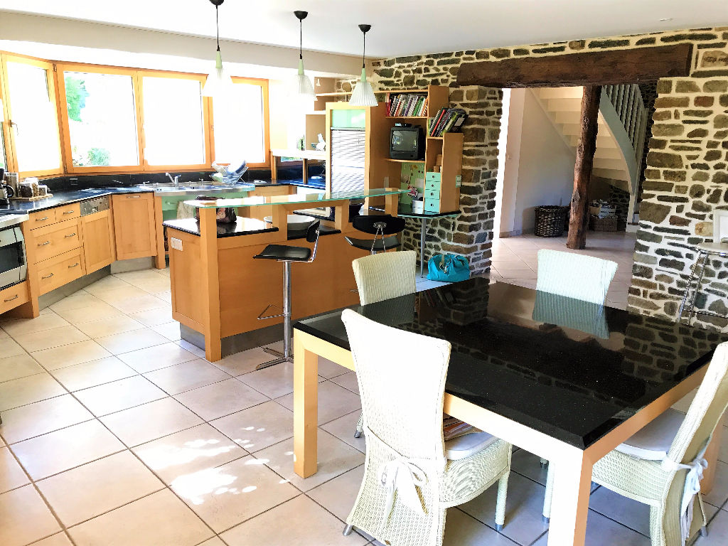 Maison T8 à Vern sur seiche