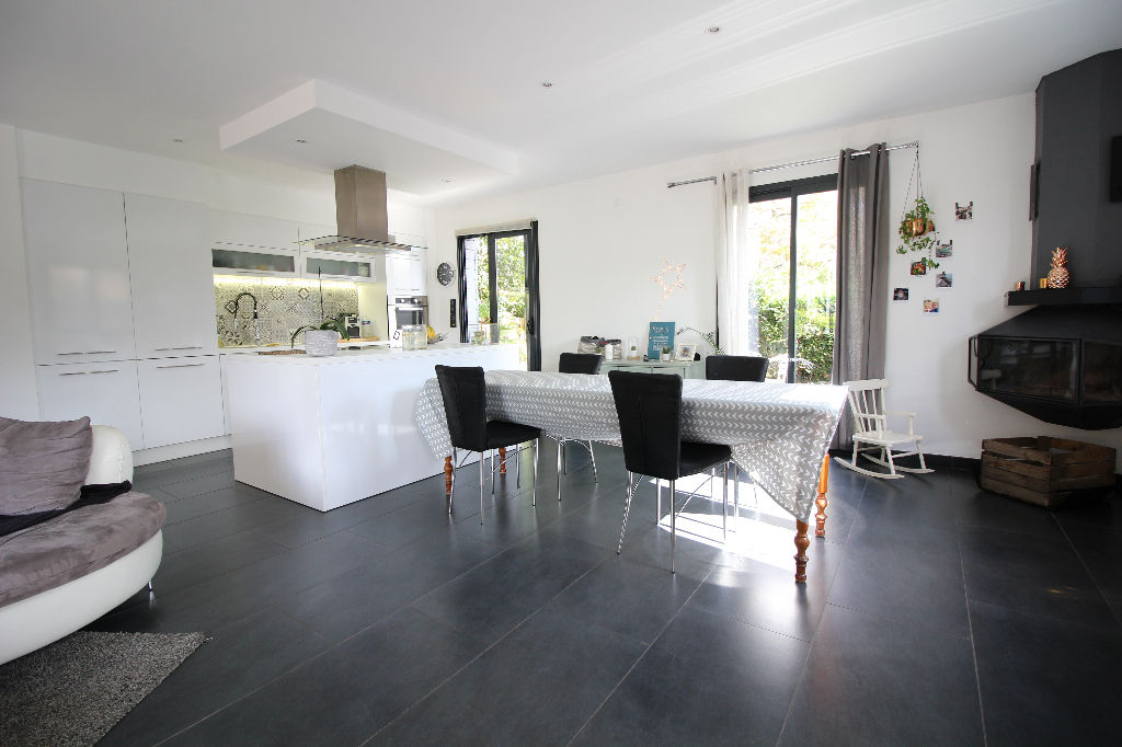 Maison T6 à Rennes
