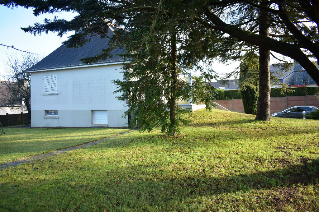Maison T6 à Janze
