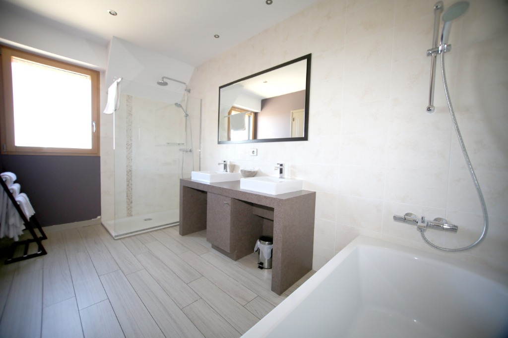Maison T12 à Bedee