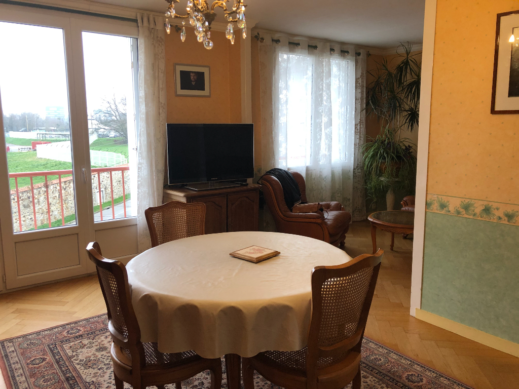 Appartement T5 à Rennes