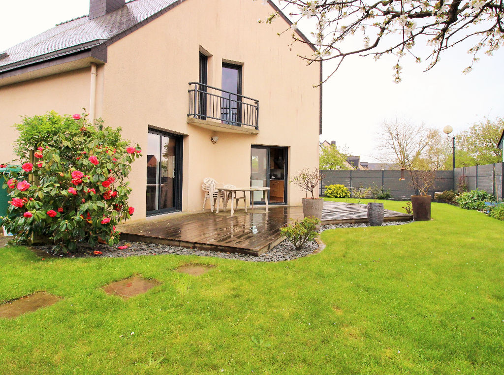 Maison T7 à Chartres de bretagne