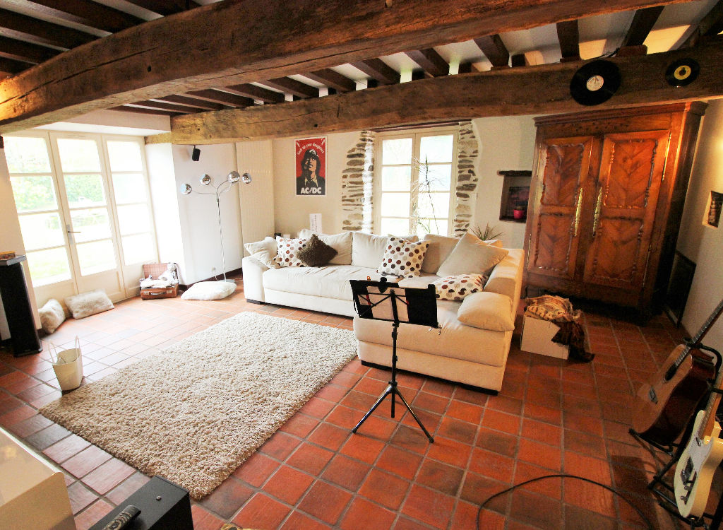 Maison T8 à Saint erblon