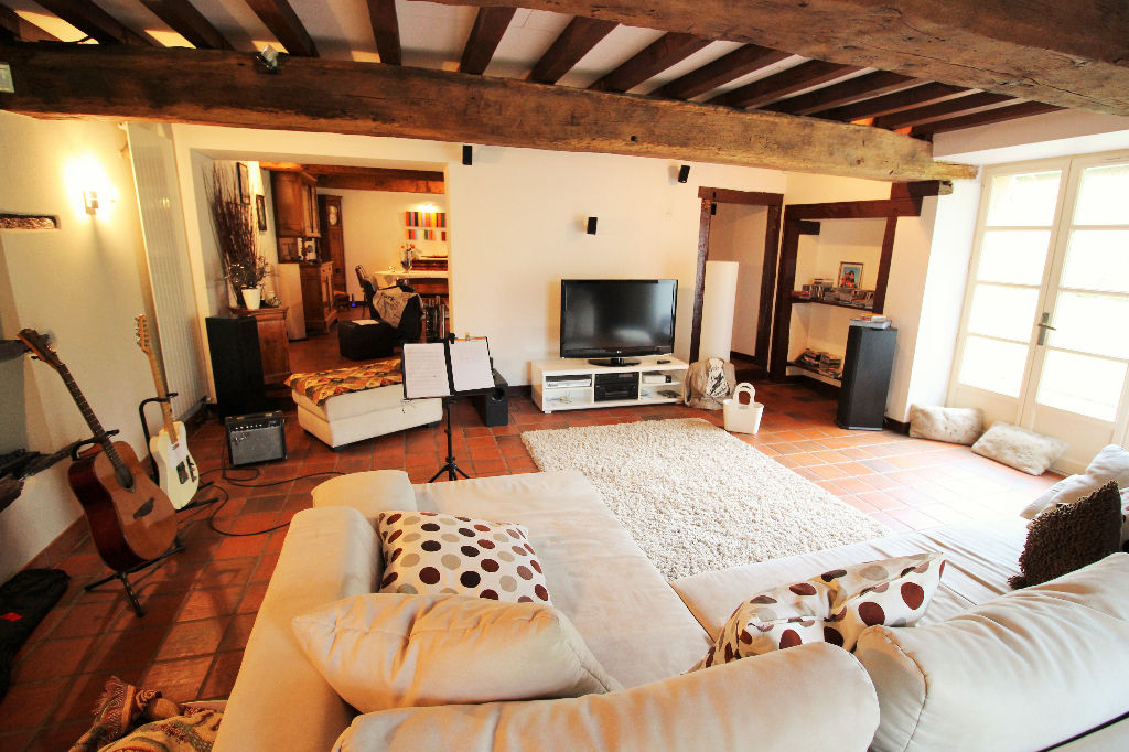 Maison T8 à Saint erblon
