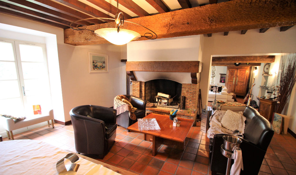 Maison T8 à Saint erblon