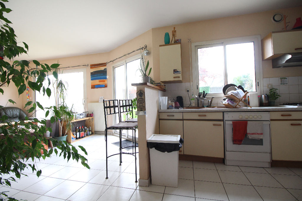Maison T6 à Saint jacques de la lande