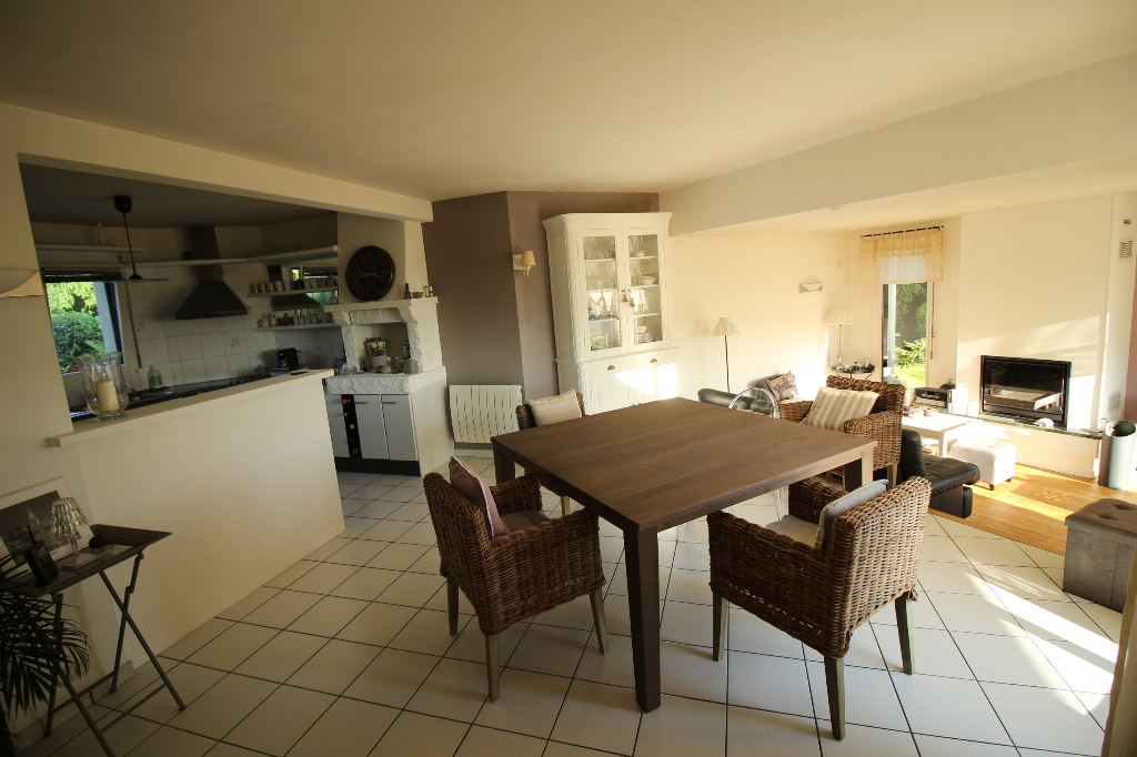 Maison T6 à Chateaugiron
