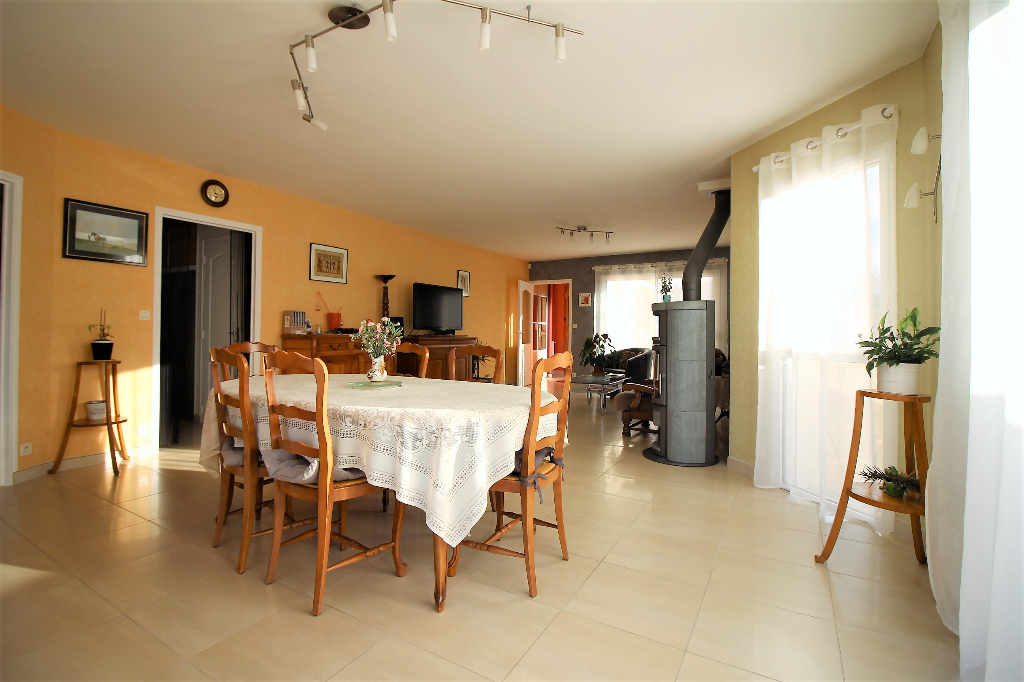 Maison T9 à Chantepie