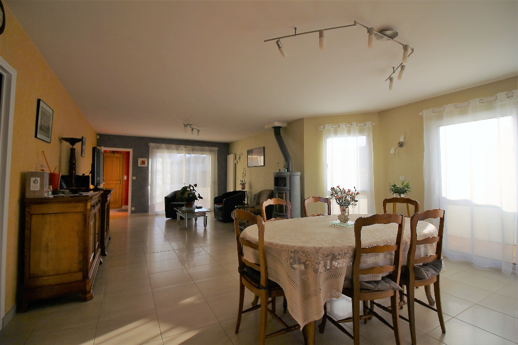Maison T9 à Chantepie