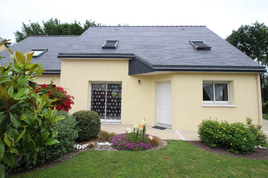 Maison T6 à Bain de bretagne