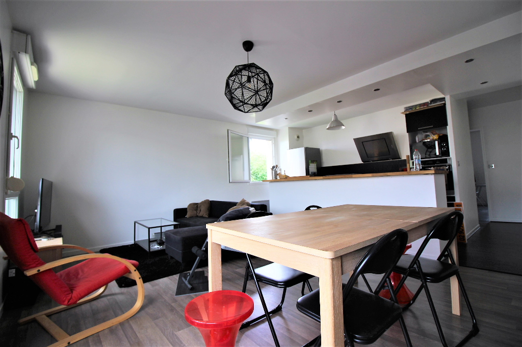 Appartement T3 à La chapelle des fougeretz