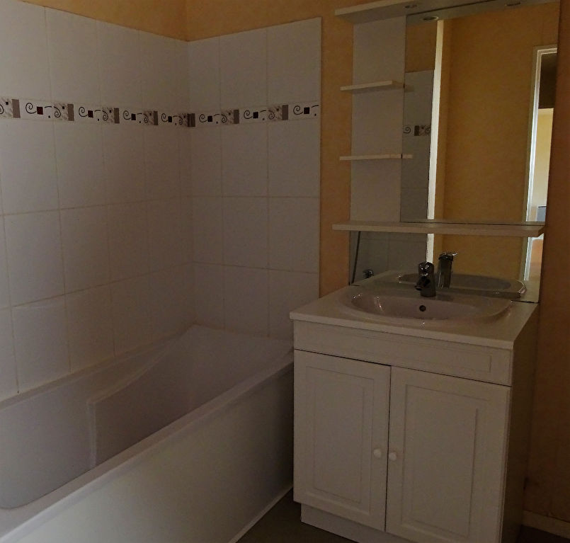 Appartement T3 à La meziere
