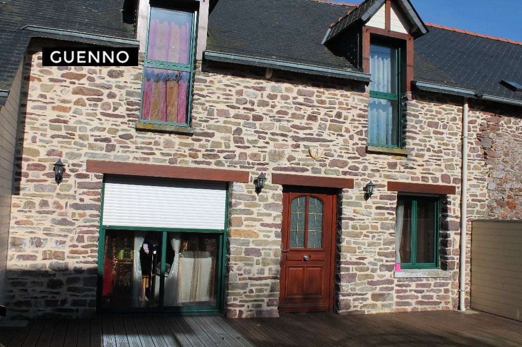 Maison T6 à Saint thurial