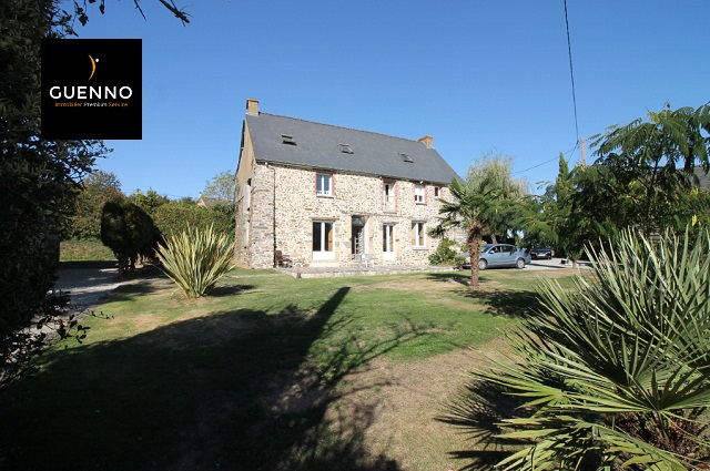 Maison T8 à Domagné