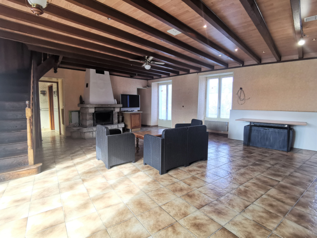 Maison T6 à Vignoc