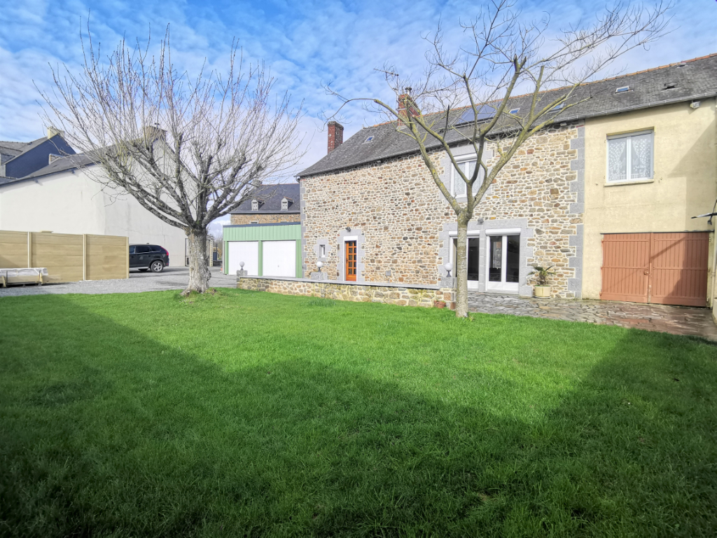 Maison T6 à Vignoc