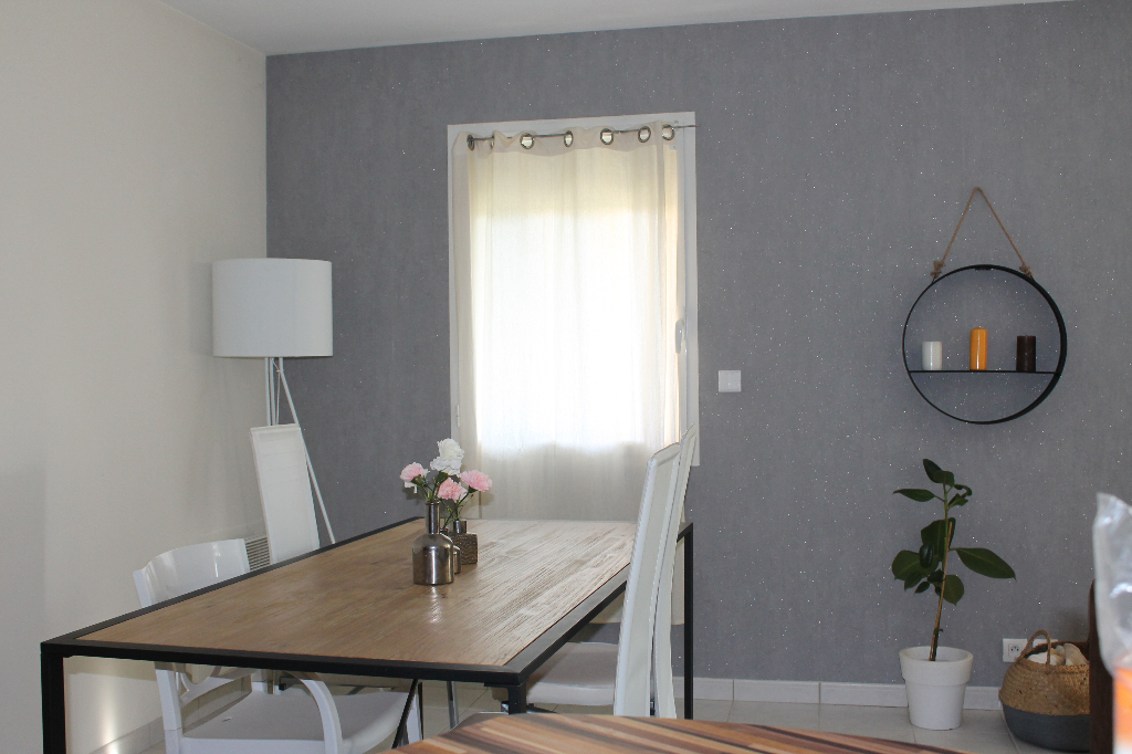 Appartement T4 à La meziere