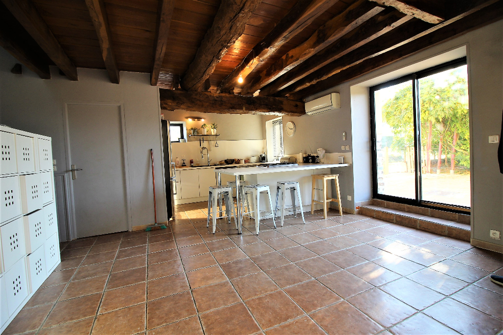 Maison T6 à Nouvoitou
