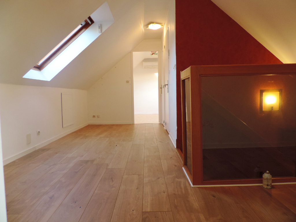 Maison T6 à Chartres de bretagne