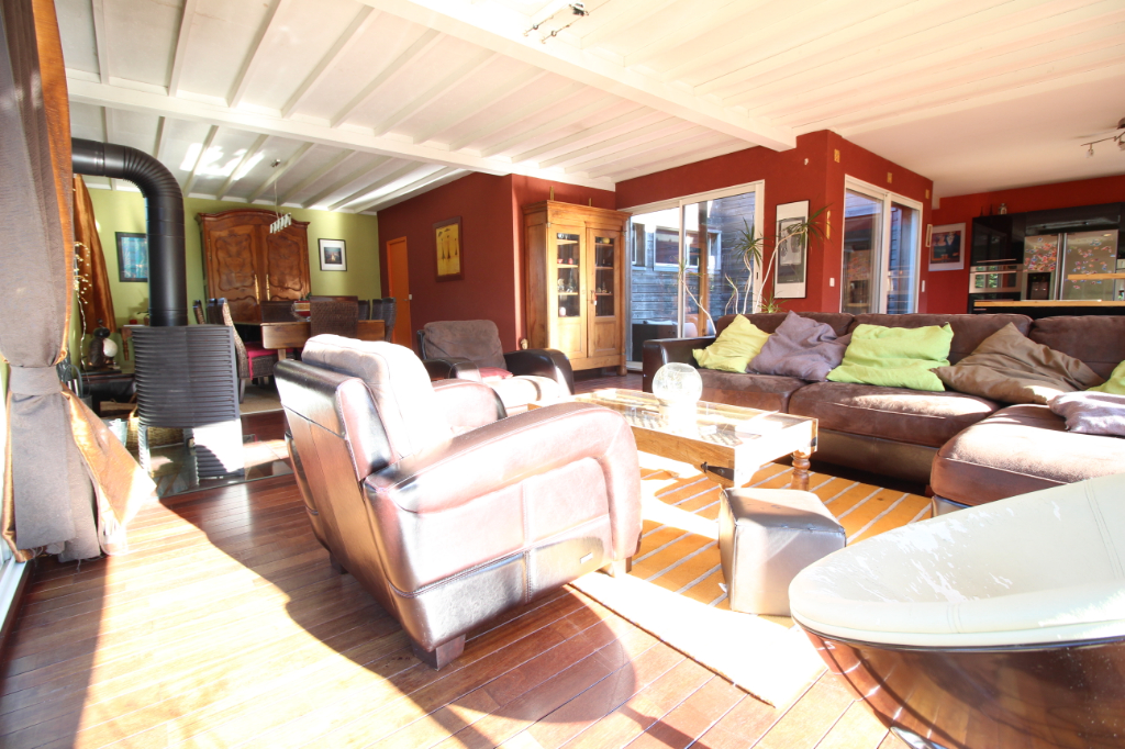 Maison T6 à Crevin