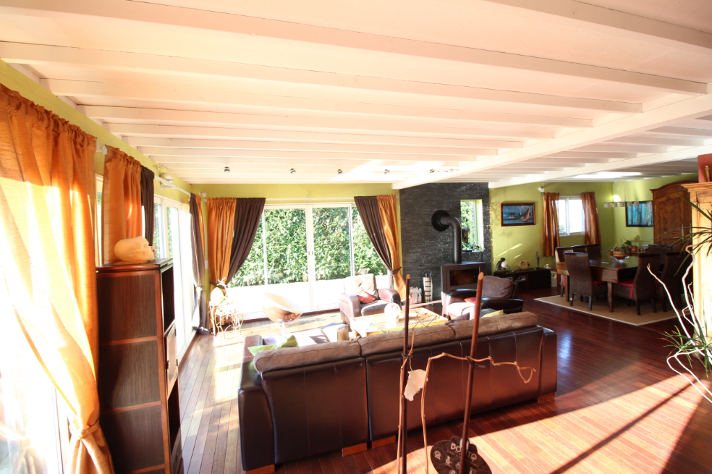 Maison T6 à Crevin