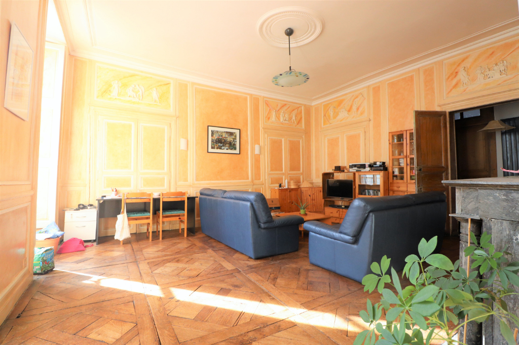 Appartement T7 à Rennes