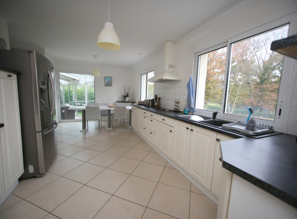 Maison T11 à Hede bazouges