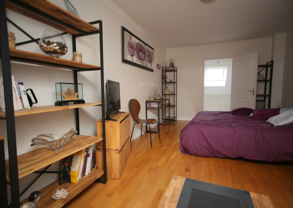 Maison T11 à Hede bazouges