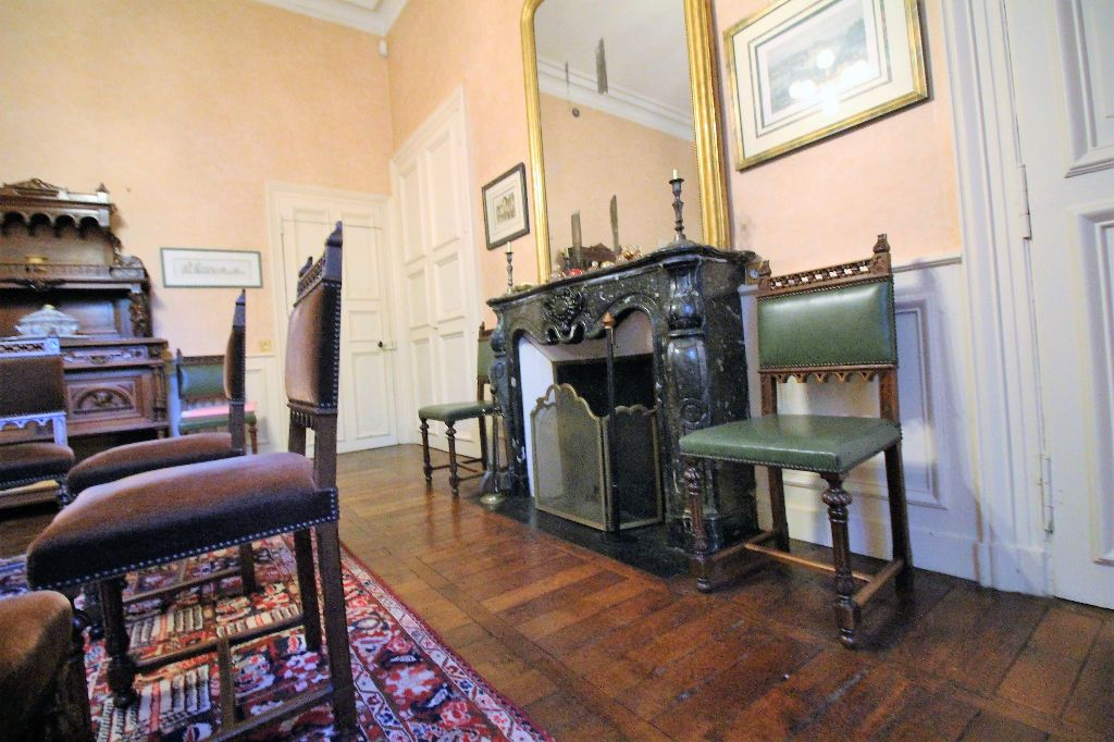 Maison T14 à Fougeres