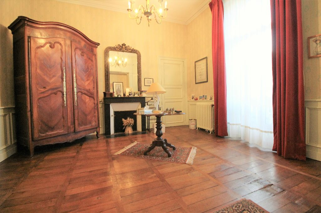 Maison T14 à Fougeres