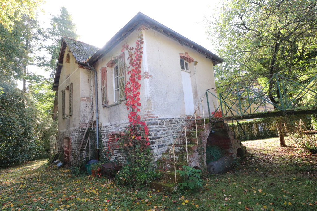 Maison T11 à Nouvoitou