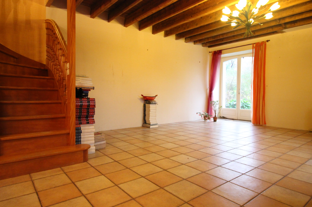 Maison T7 à Pont pean