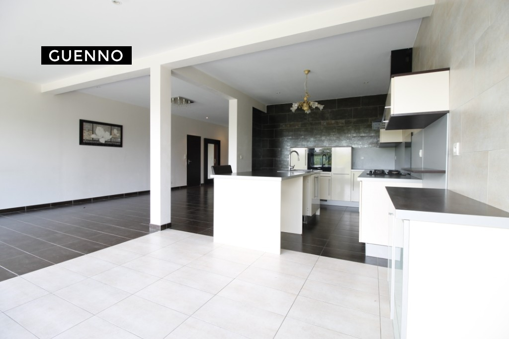 Maison T6 à Noyal chatillon sur seiche