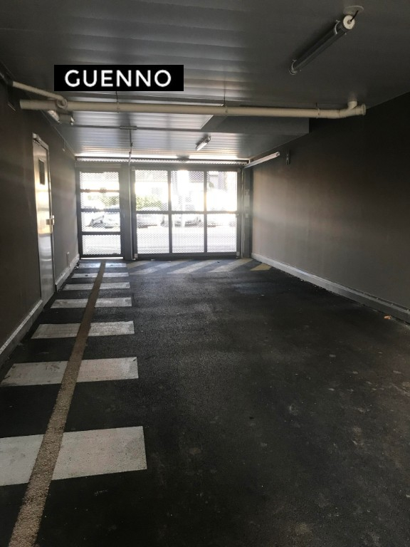 Garage  à Rennes