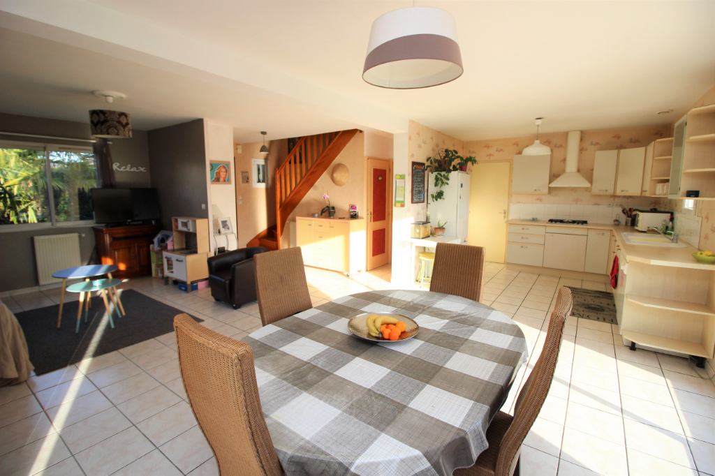 Maison T6 à Saint jacques de la lande