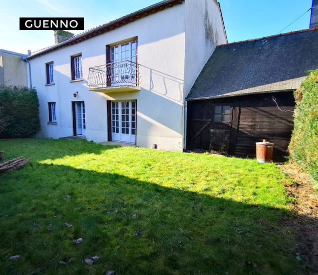 Maison T6 à Quedillac