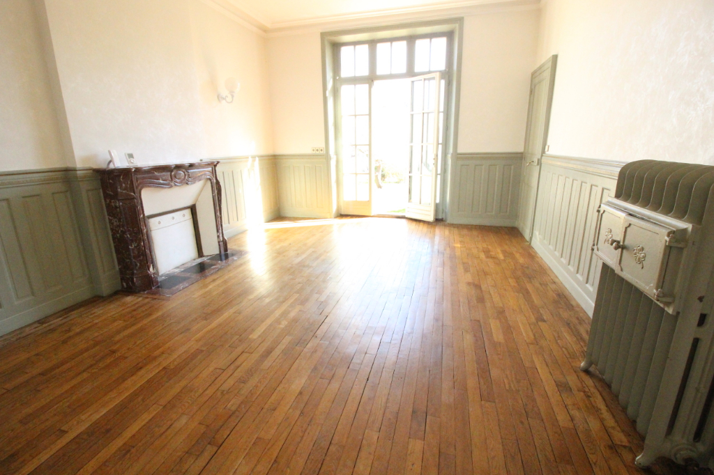 Maison T8 à Rennes