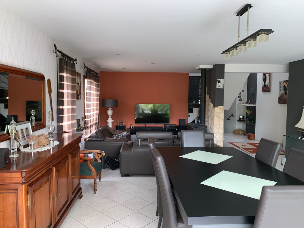 Maison T6 à La mézière
