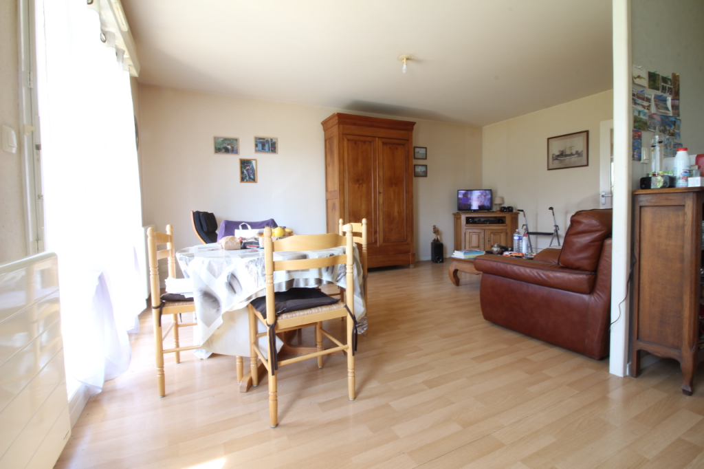 Appartement T3 à Janze