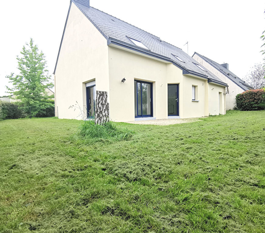 Maison T6 à Montauban de bretagne
