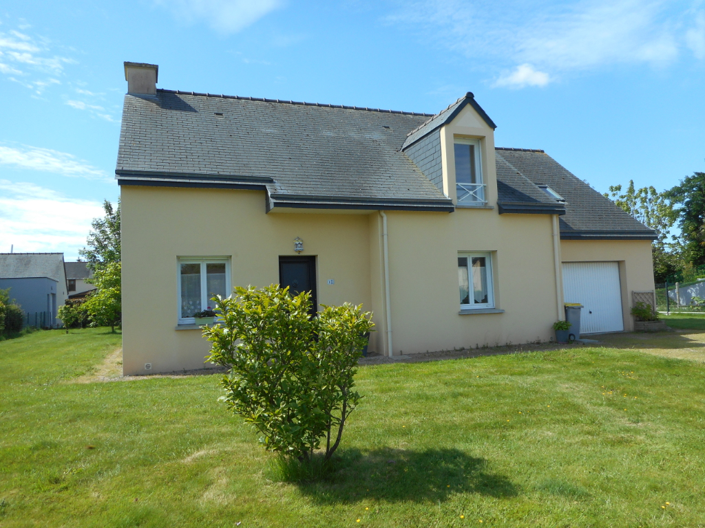 Maison T7 à Saint meen le grand