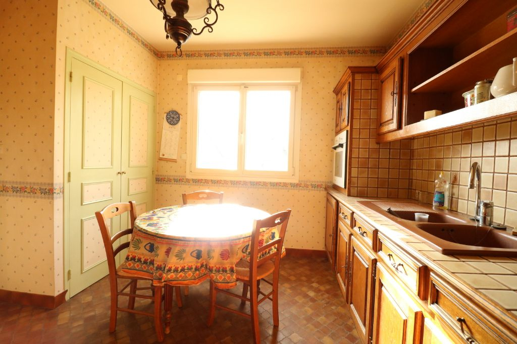 Maison T6 à Chartres de bretagne