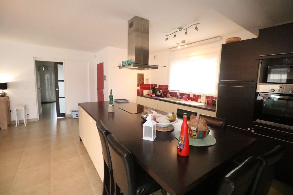 Maison T7 à Bourg des comptes