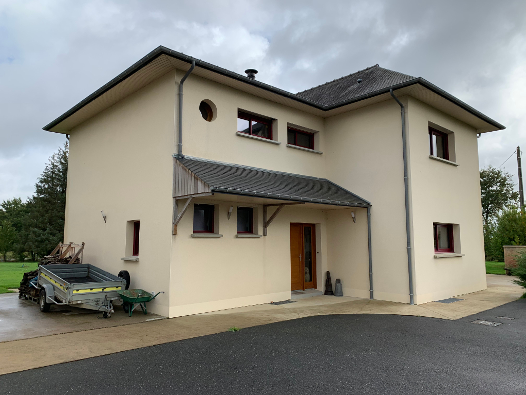 Maison T7 à Saint gondran