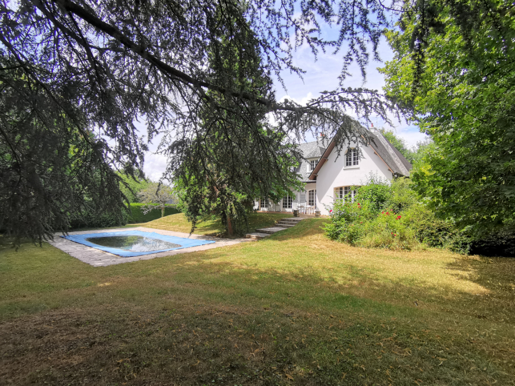 Maison T6 à Melesse