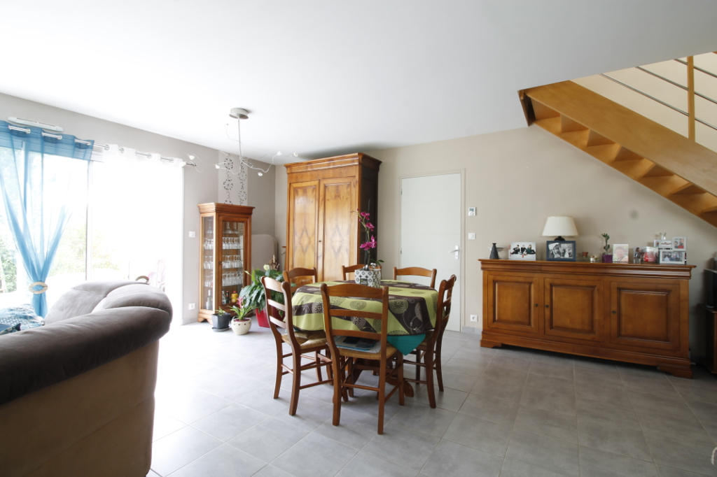 Maison T5 à Chateaubourg