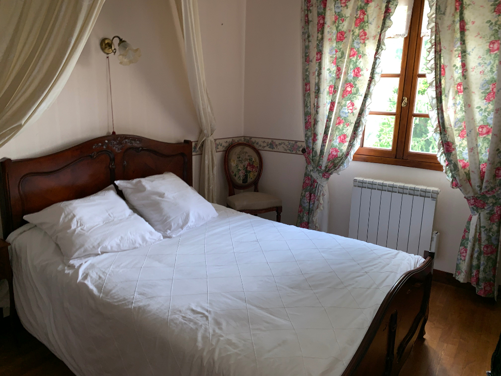 Maison T9 à Pleumeleuc