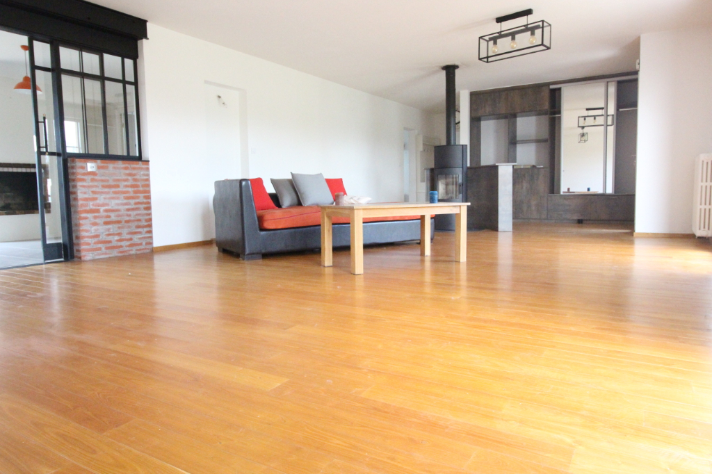 Maison T8 à Pleumeleuc