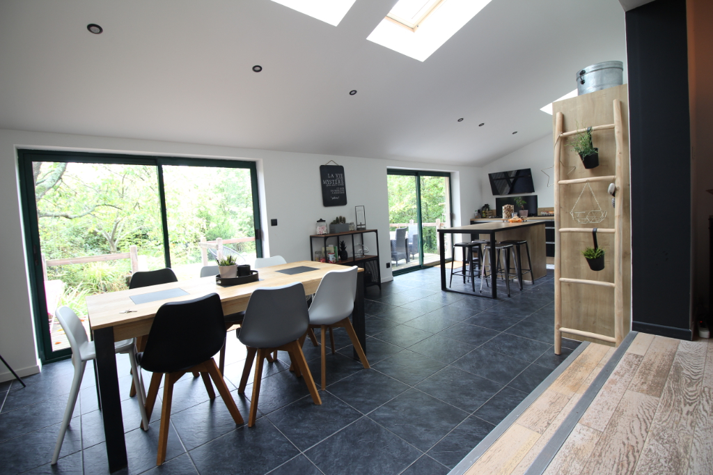 Maison T6 à Nouvoitou